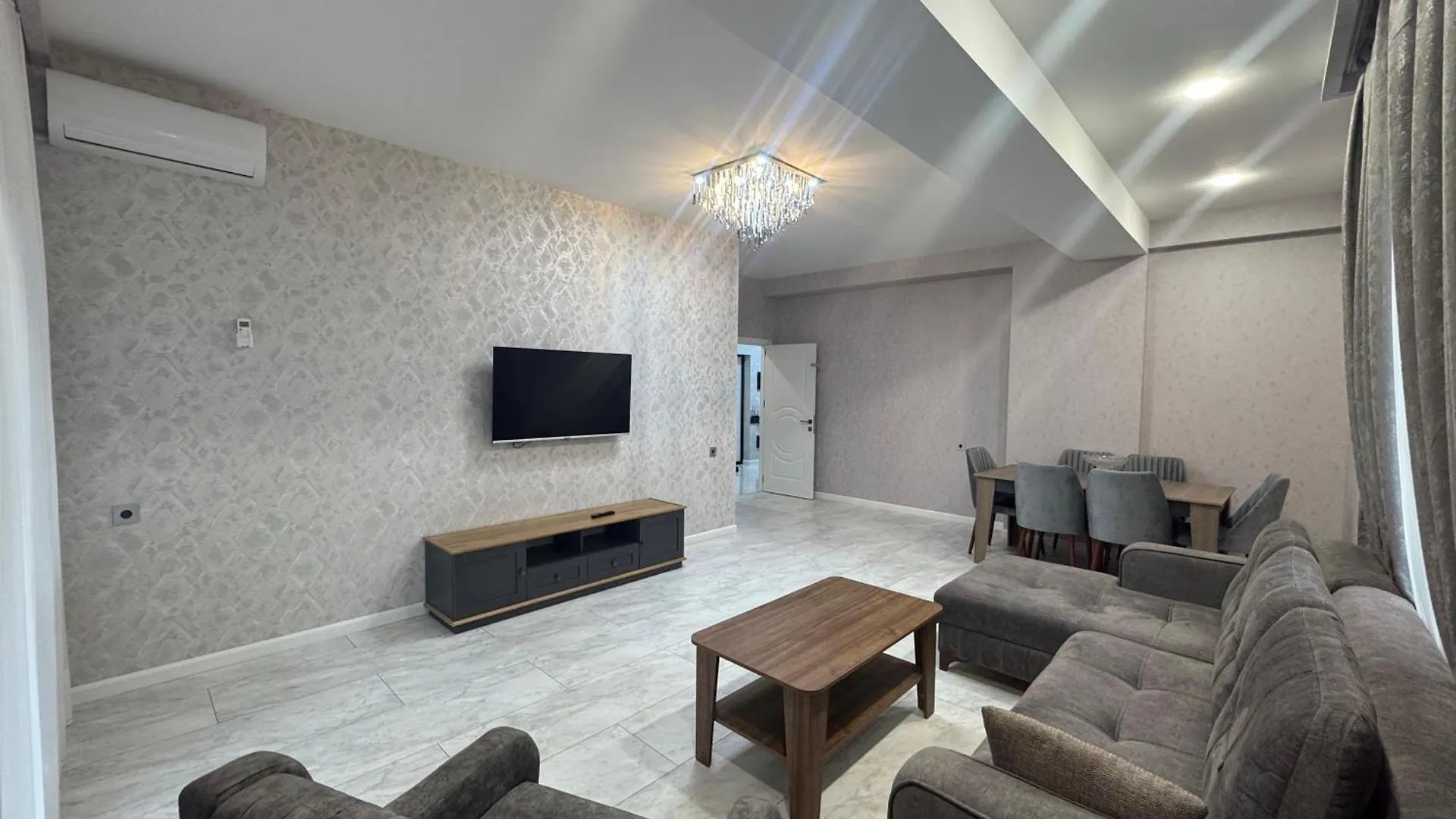 Central Elegance Suite Μπακού 0*,
